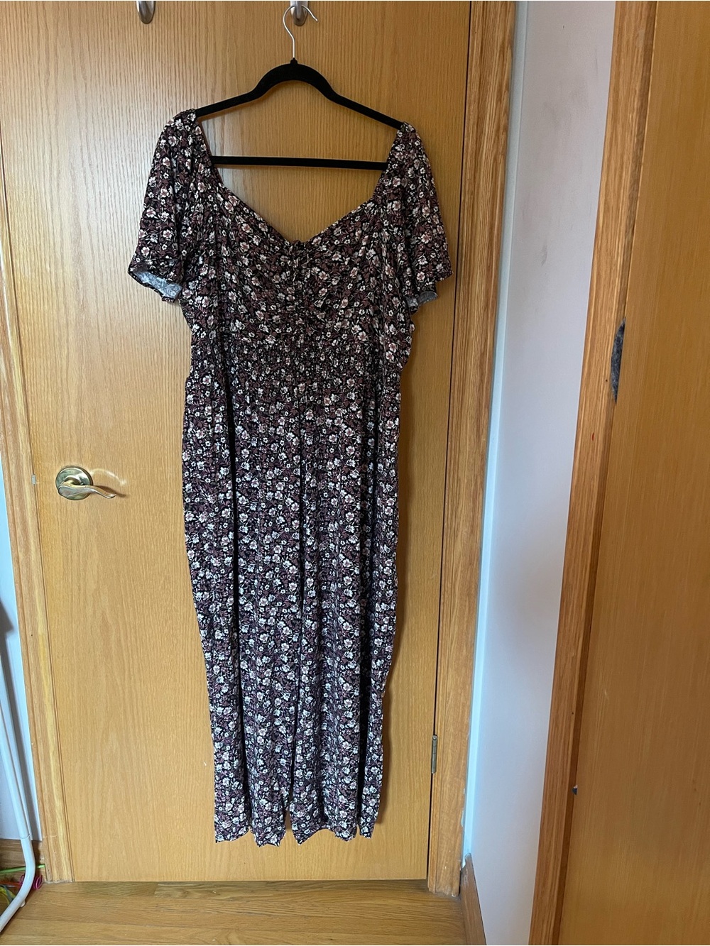 Torrid 2X Floral Short Sleeve Crop length Jumpsuit